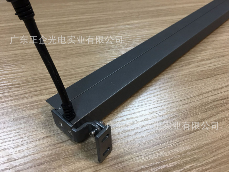 帶擋板線條燈 線條燈生產(chǎn)廠家 線條燈價(jià)格 線條燈廠家直銷 帶擋板線條燈廠家直銷 中山帶擋板線條燈廠家 帶擋板線條燈價(jià)格