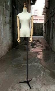 供應(yīng)女裝*道具 半身包布*女 半身*包布價格批發(fā)