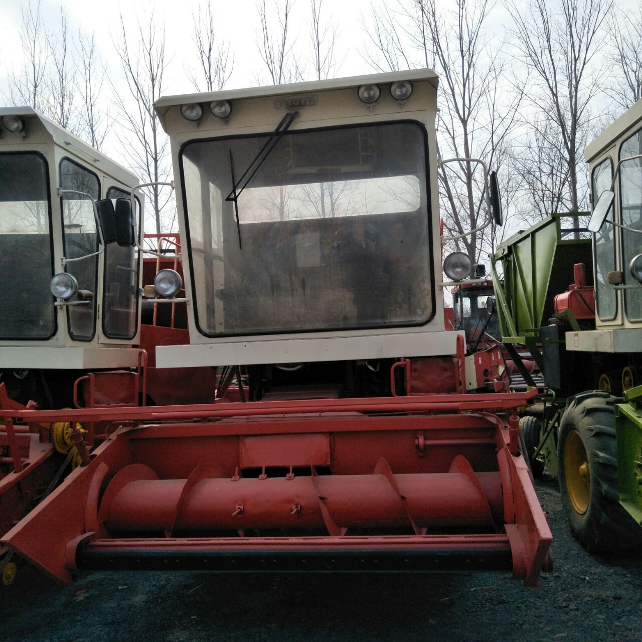 玉米秸稈青儲收割機(jī) 青飼料收獲機(jī) 大型青儲機(jī)