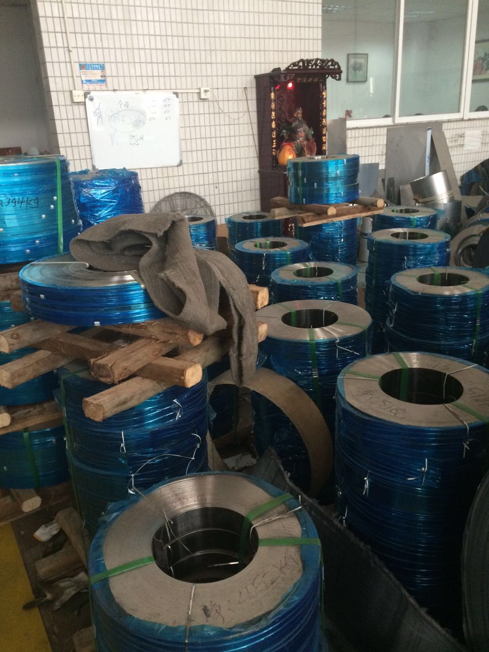 201不銹鋼 304不銹鋼 壓不銹鋼 不銹鋼壓延卷 不銹鋼壓延卷201304