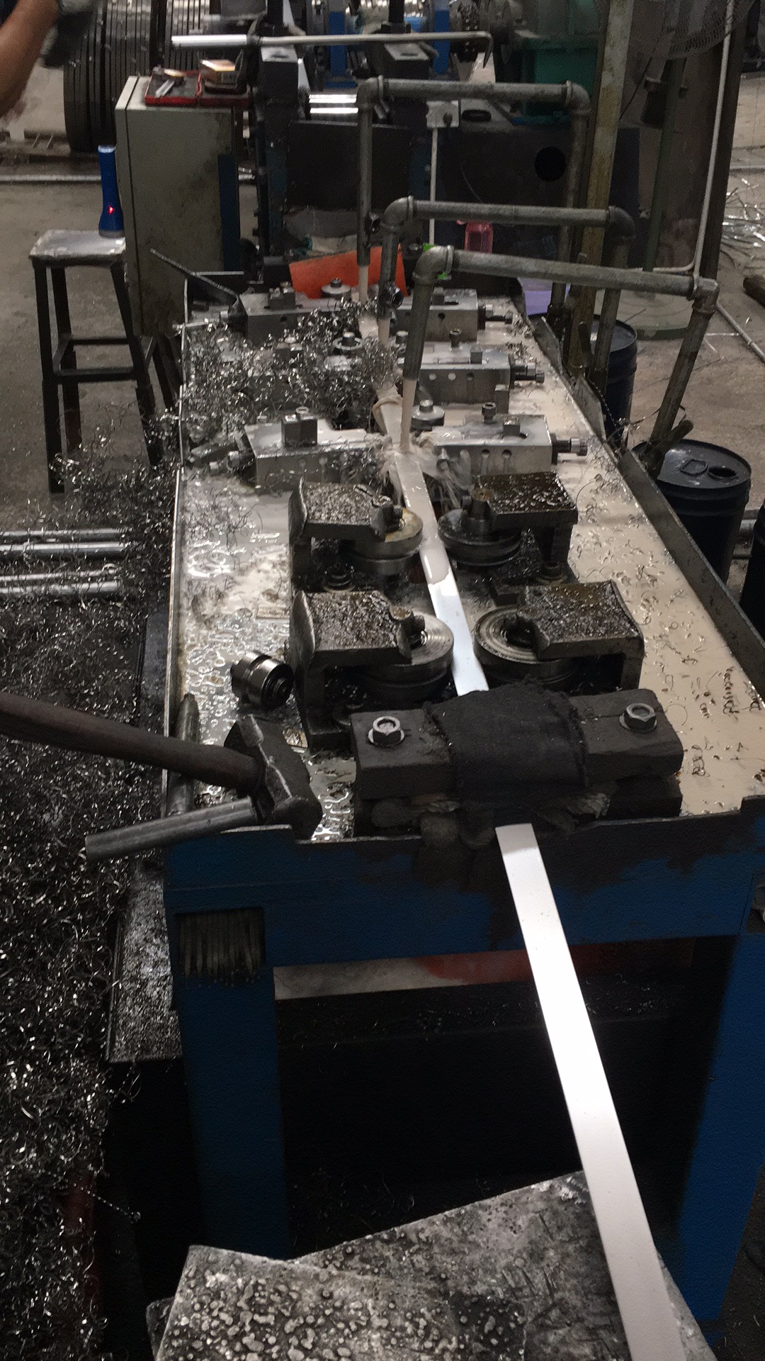 304磨圓邊不銹鋼卷