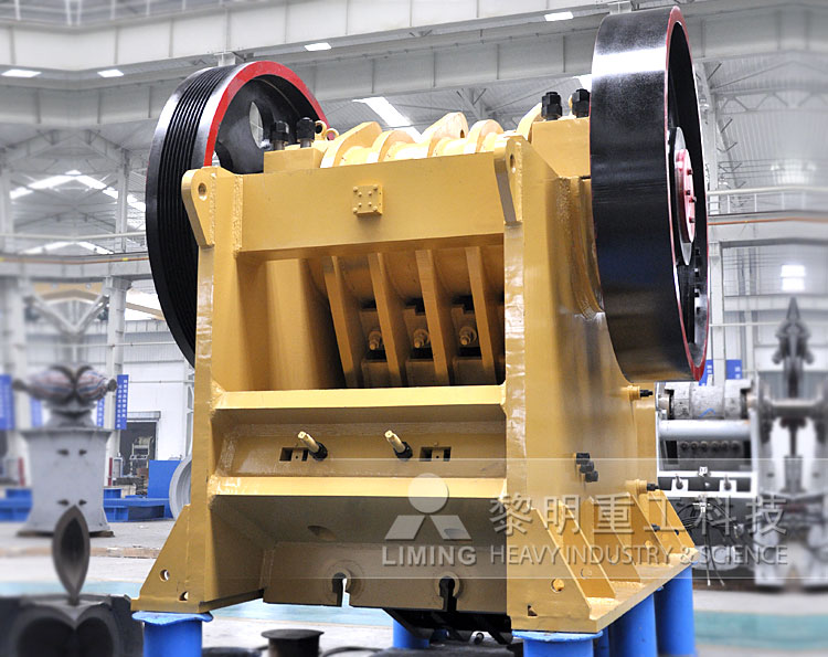 供應(yīng)顎式破碎機(jī)采石場設(shè)備（采石場破碎機(jī)） 采石場破碎機(jī) 顎式破碎機(jī) 鄂破機(jī)