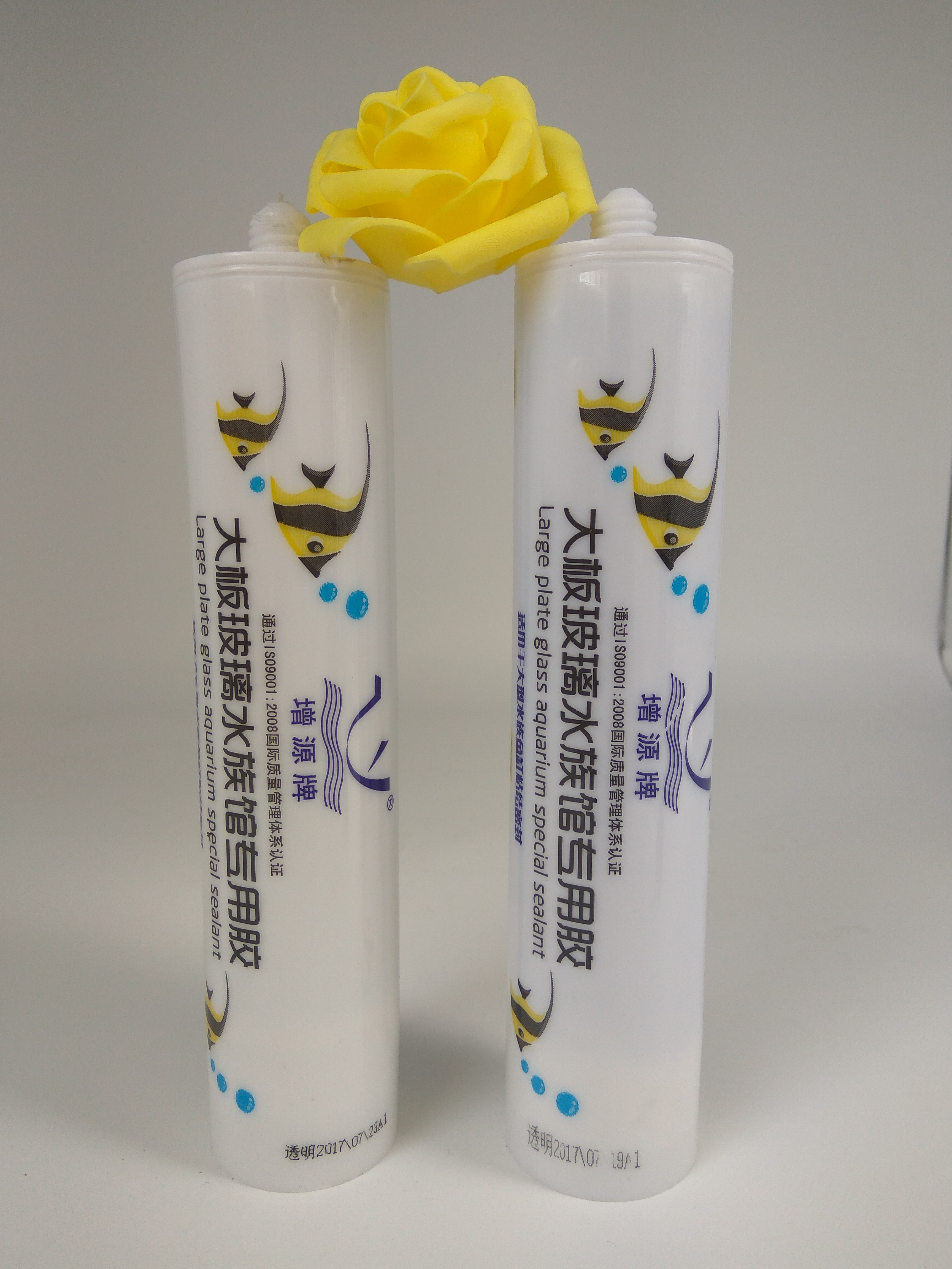 門窗展示柜*透明結構膠 廠家直銷增源酸性大板水族館魚缸膠