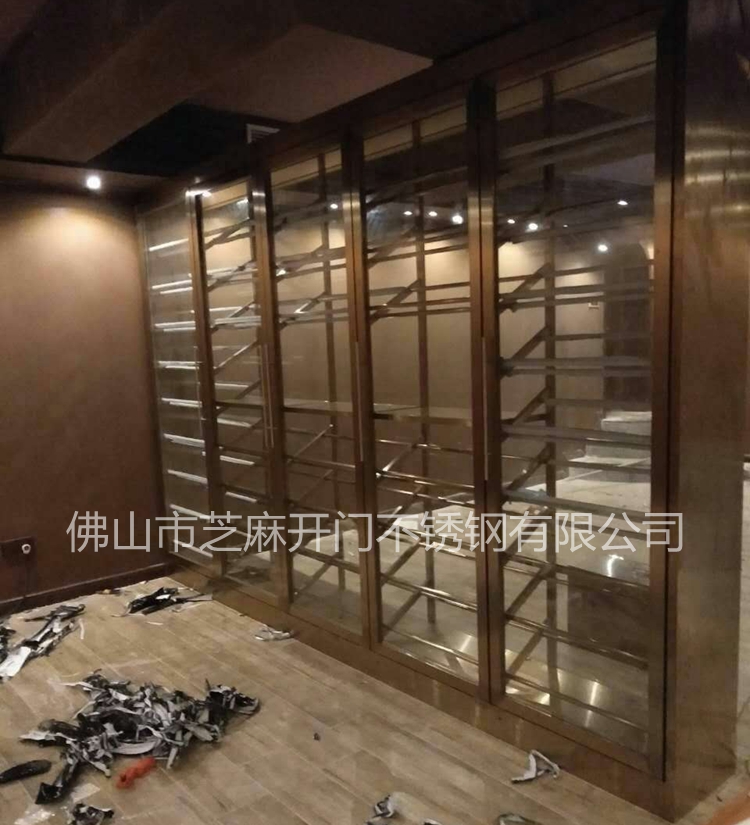 不銹鋼酒柜圖片大全_河南不銹鋼酒柜_芝麻開門不銹鋼酒柜廠家