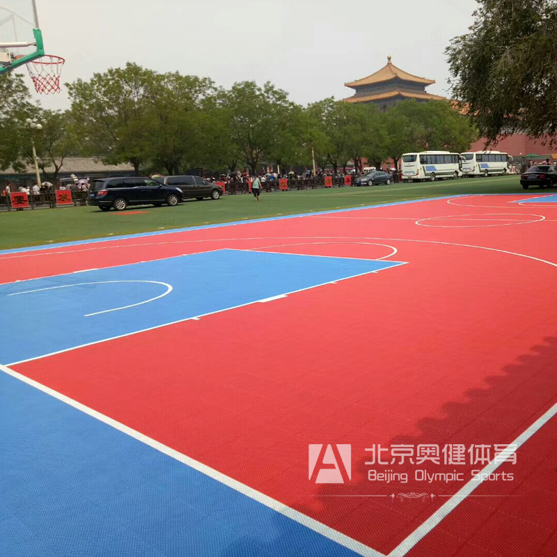 戶外塑膠籃球場地面層膠廠家直銷 上門安裝硅pu