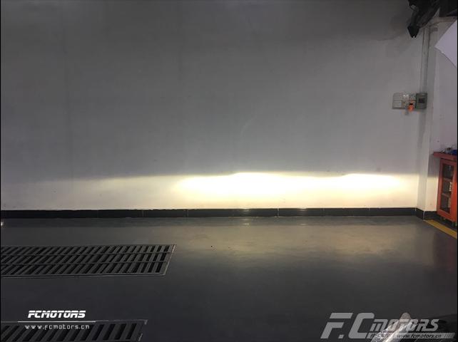 鋒程車改-東莞南城大眾朗逸改裝進(jìn)口海拉五雙光透鏡