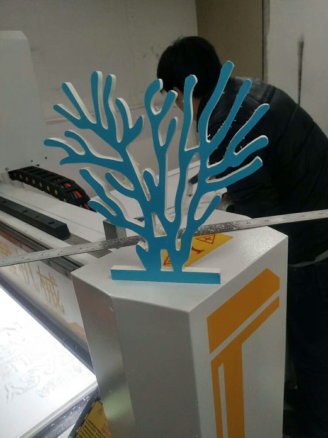 供應(yīng)玉田1325尋邊雕刻機(jī)