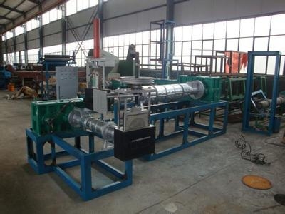 廢舊塑料再生造粒機(jī) PE自動(dòng)造粒機(jī)