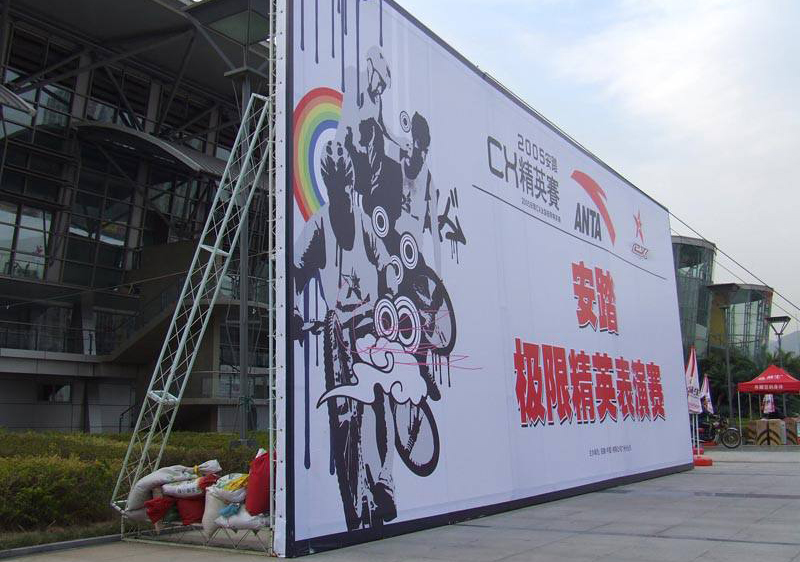 大型展臺(tái)搭建需要注意哪些事項(xiàng)