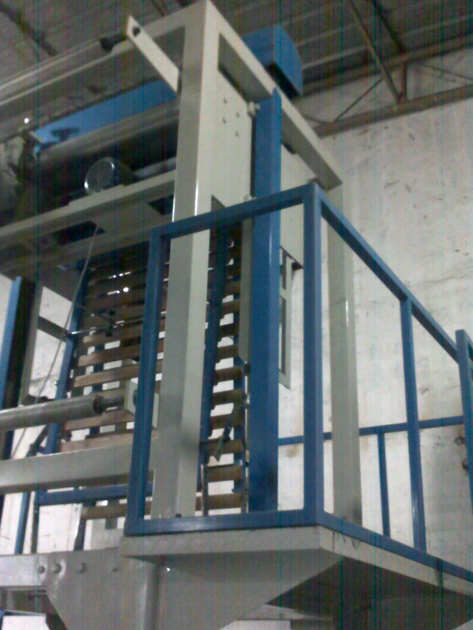 高低壓超薄吹膜機(jī) 高低密度聚乙烯吹膜機(jī)組