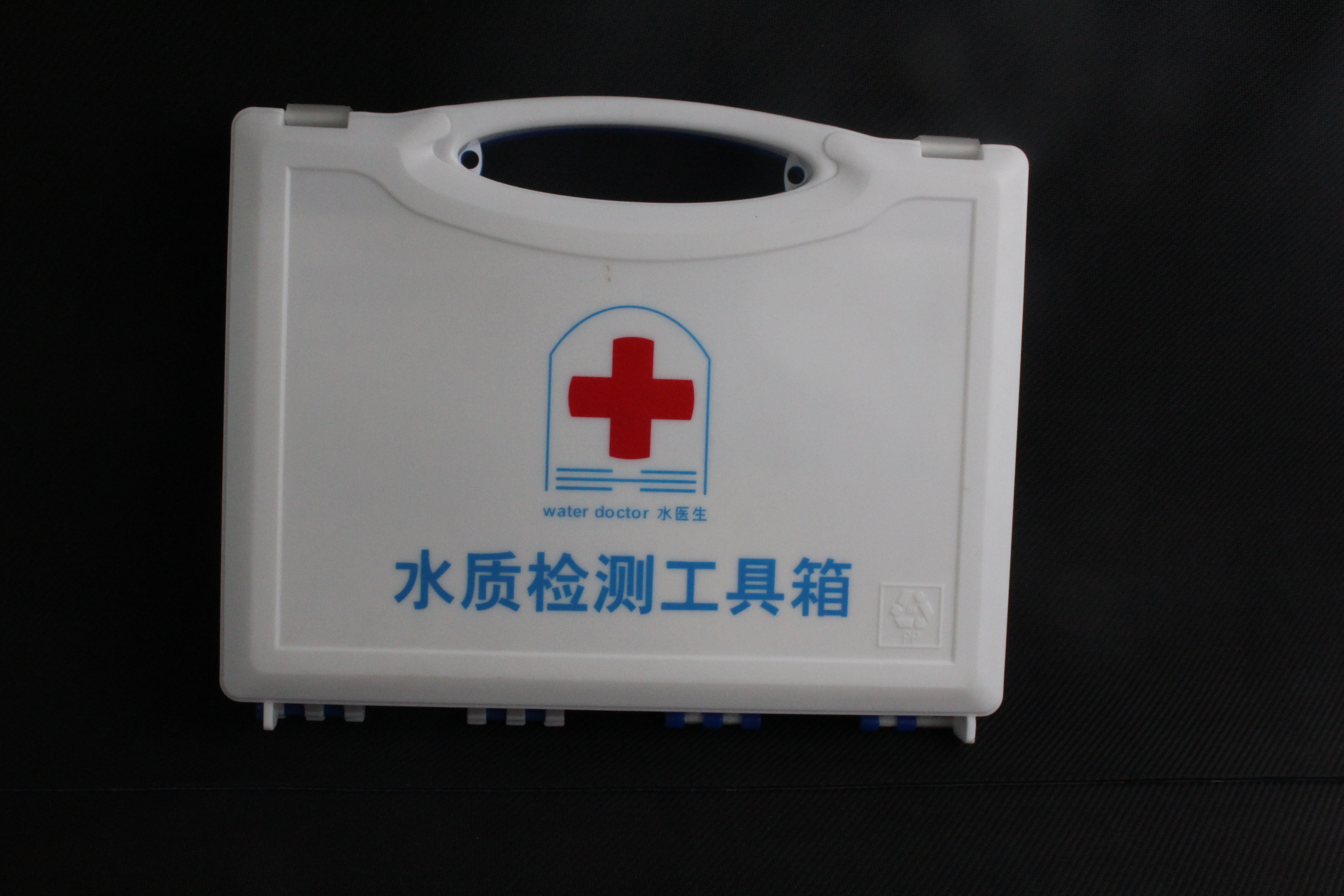 供應(yīng)純水水質(zhì)檢測(cè)工具箱廠(chǎng)家