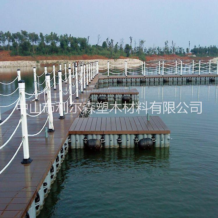 供應(yīng)江門生態(tài)木棧道板 珠海戶外防水防潮塑木生態(tài)木板 棧道板