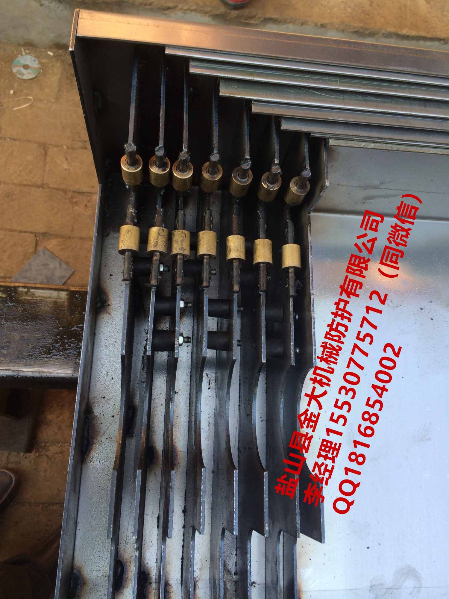 沈陽VMC1300/2100B立式加工中心XYZ軸鋼板防護罩