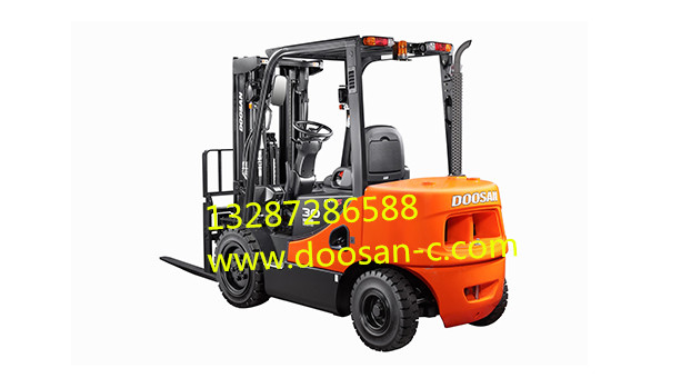 韓國(guó)斗山叉車(chē)  韓國(guó)斗山D20Se叉車(chē)