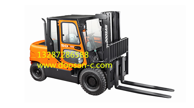 韓國斗山叉車 韓國斗山叉車D35S-5