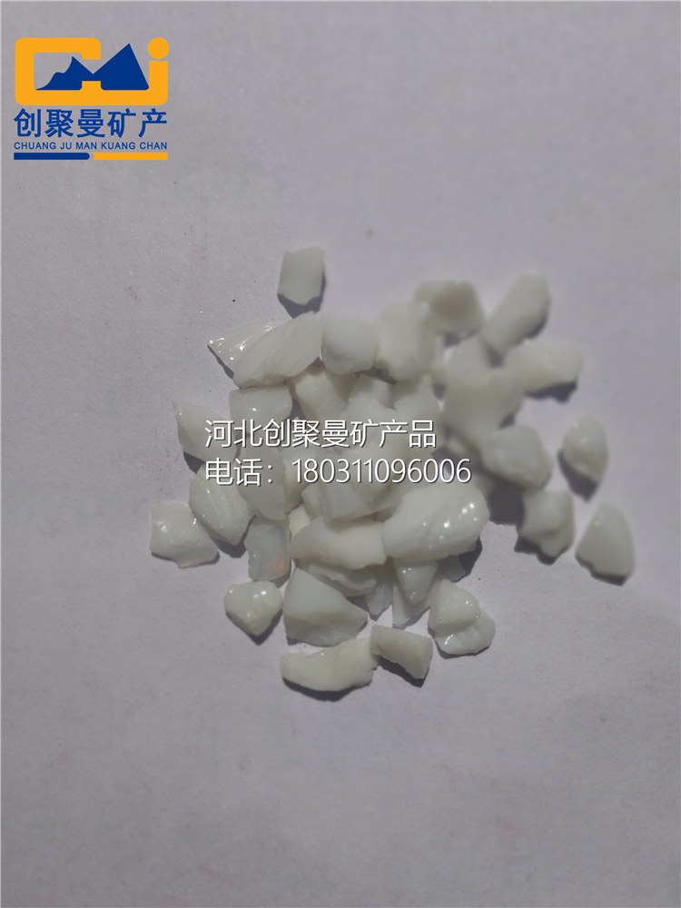 河北玻璃微珠噴砂玻璃微珠防滑玻璃微珠