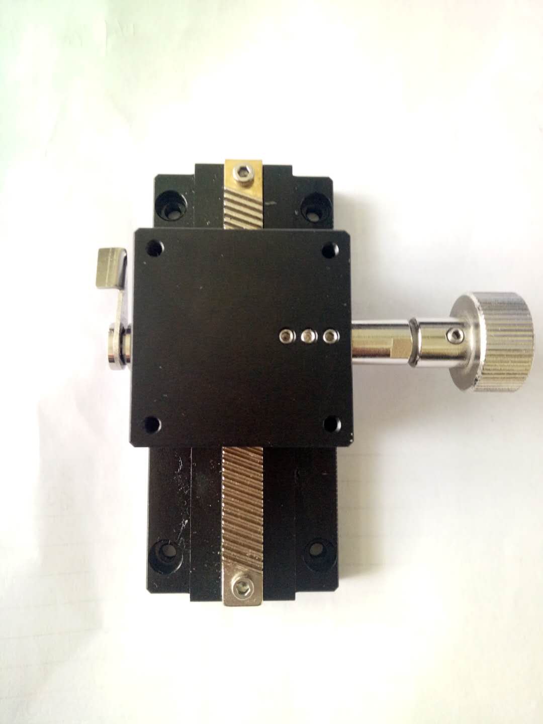 ZWG40位移平臺 米思米款高精度燕尾槽型 齒條齒輪式 手動微調(diào)位移平臺