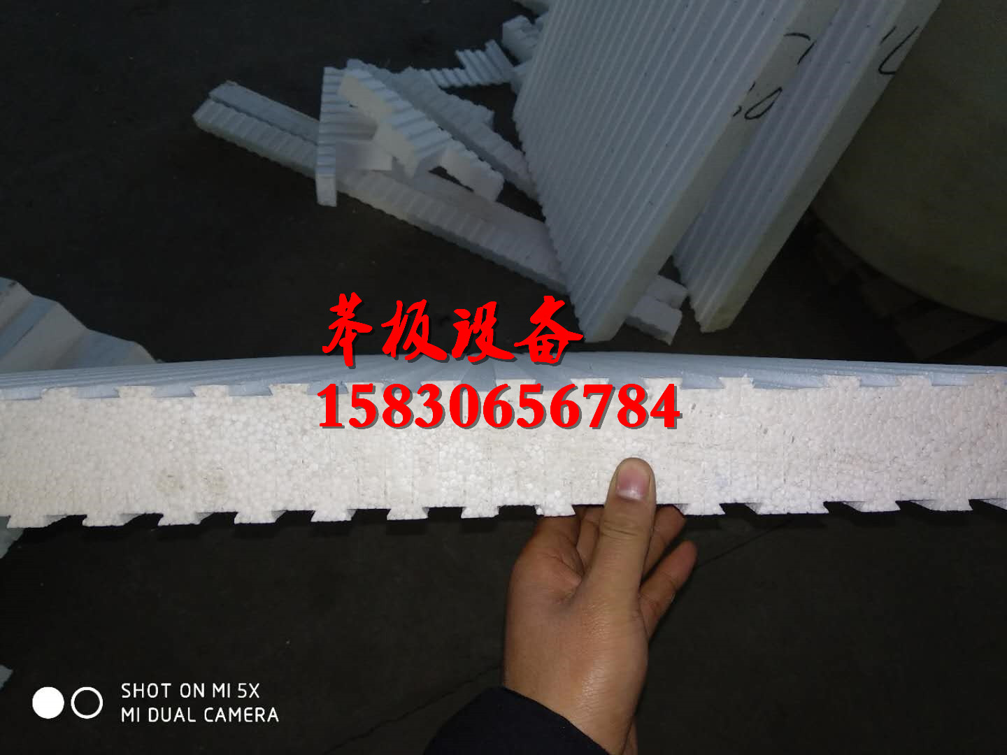 舒樂板切割機(jī)，泡沫瓦楞切割機(jī)廠家