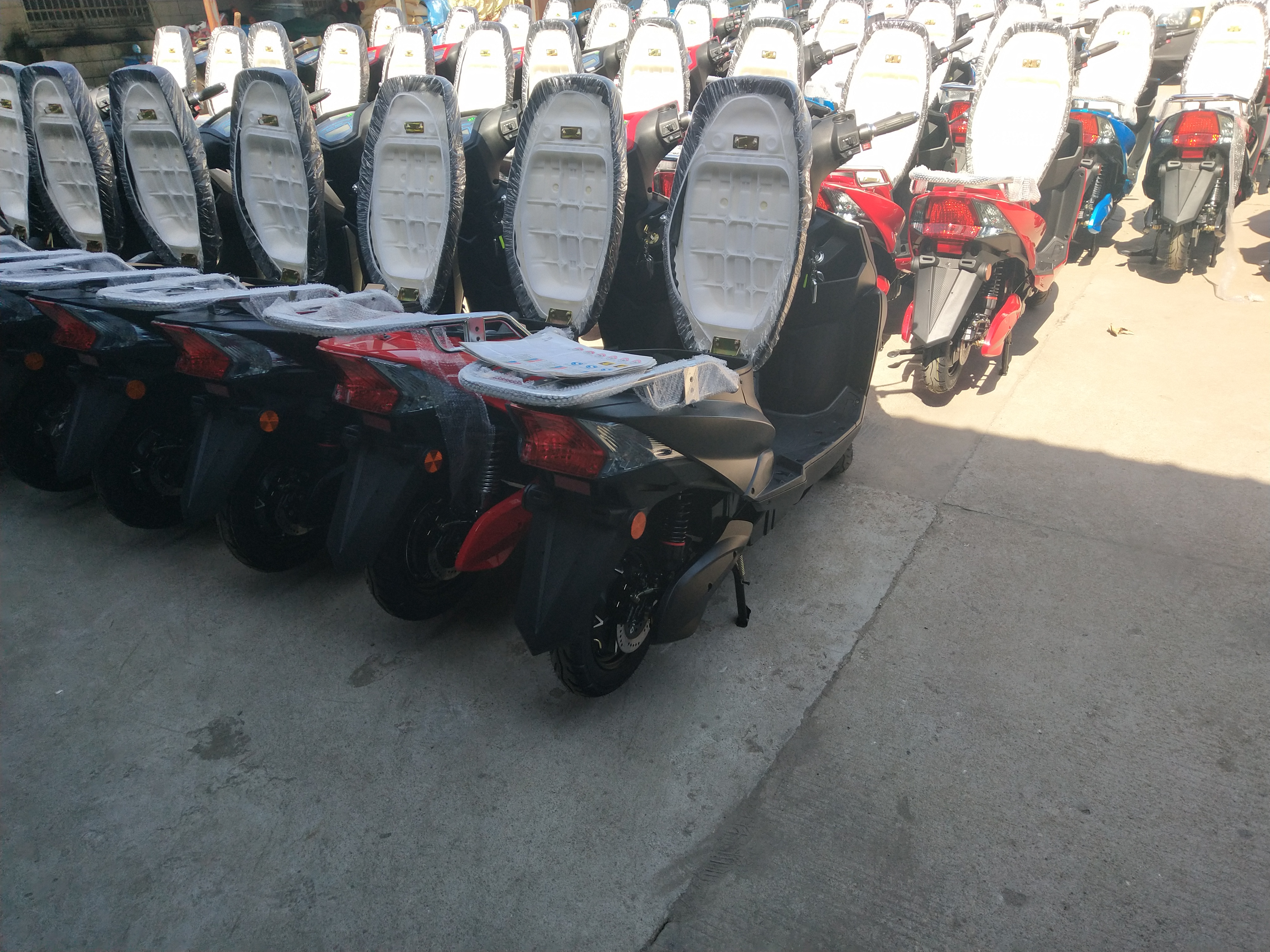 尚領(lǐng) 尚領(lǐng)改進(jìn)版 馬可波羅電動(dòng)車 戰(zhàn)鷹 宇鷹 尚領(lǐng)電動(dòng)車