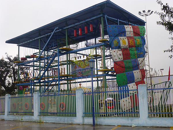 兒童拓展基地建設(shè)用拓展器械/兒童樂(lè)園/萬(wàn)人海洋球，大型爬網(wǎng)