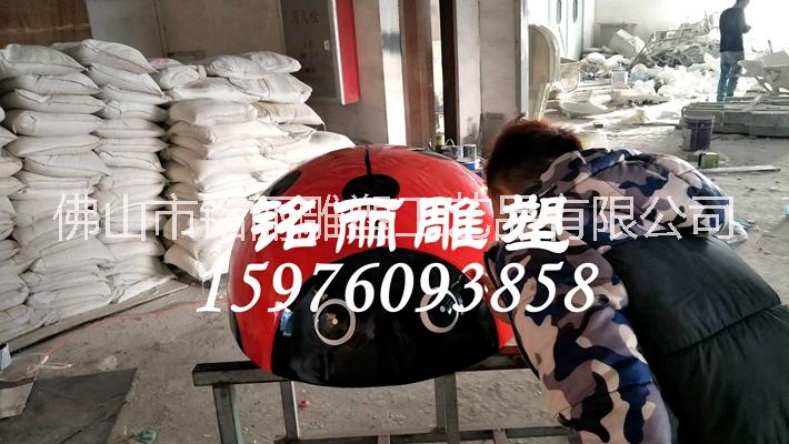 供應(yīng) 玻璃鋼雕塑甲殼蟲七彩瓢蟲金龜子小區(qū)裝飾品