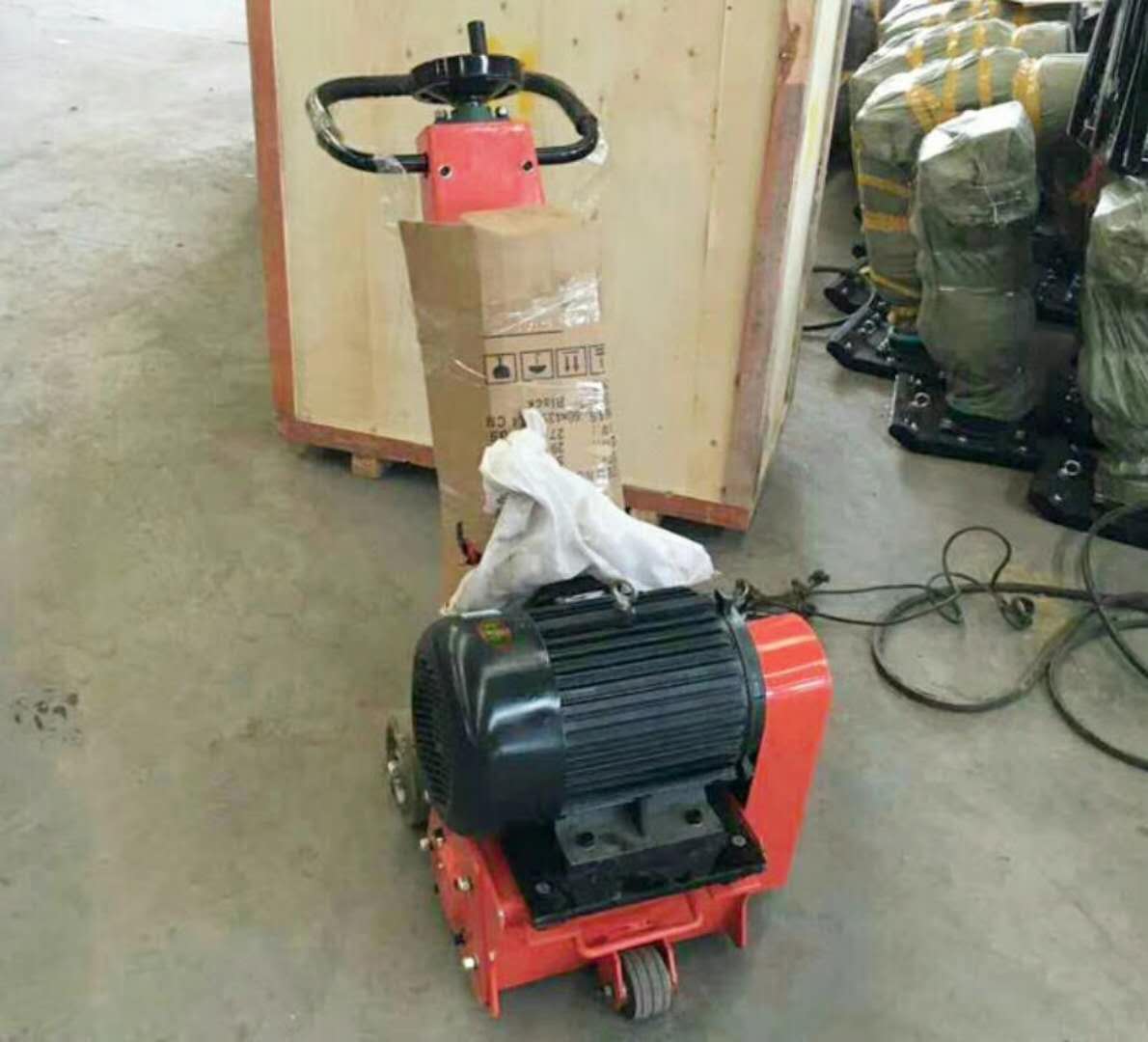 環(huán)氧地坪研磨機廠家直銷現(xiàn)貨供應混凝土地坪研磨機拉毛機 廣東環(huán)氧地坪研磨機廠家批發(fā)