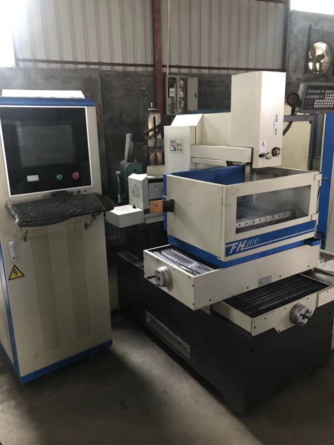 佛山寶馬中走絲設(shè)備供應(yīng)商|佛山寶馬中走絲設(shè)備直銷|寶馬中走絲設(shè)備直銷 佛山寶馬中走絲設(shè)備供應(yīng)商 寶馬中走絲設(shè)備