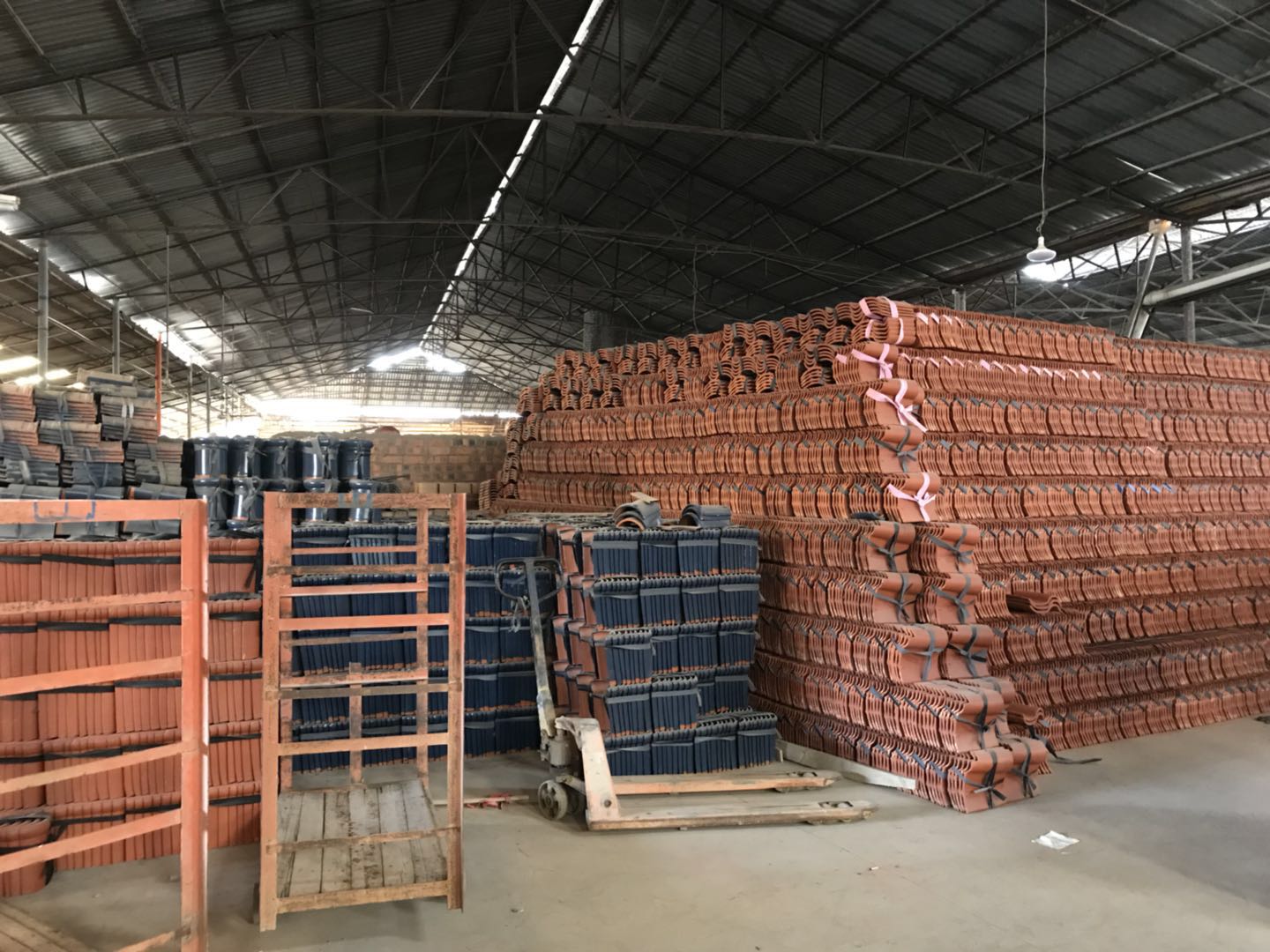 供應(yīng) 西班牙瓦價(jià)格  福建建筑西班牙瓦  建筑西班牙瓦價(jià)格 西班牙瓦片