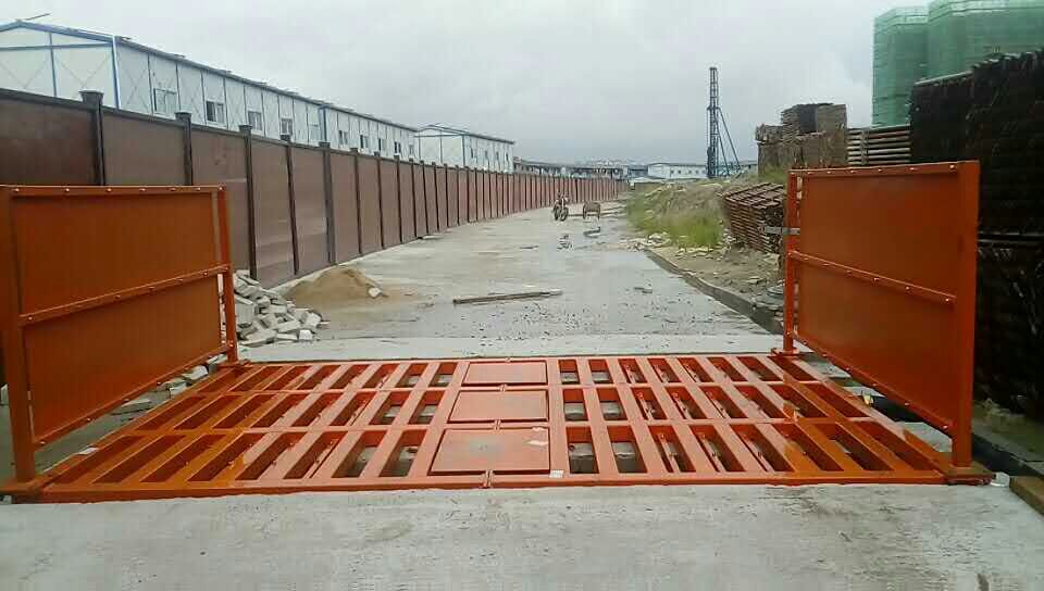 泉州工地洗車臺(tái)設(shè)備工地洗車機(jī)多少錢(qián)