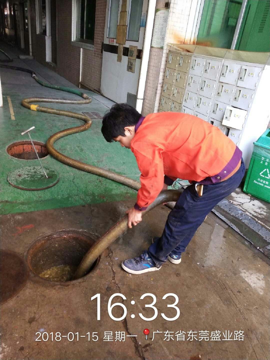 大型排污管道疏通清洗、清淤、化糞池清理及泥漿清運(yùn)等