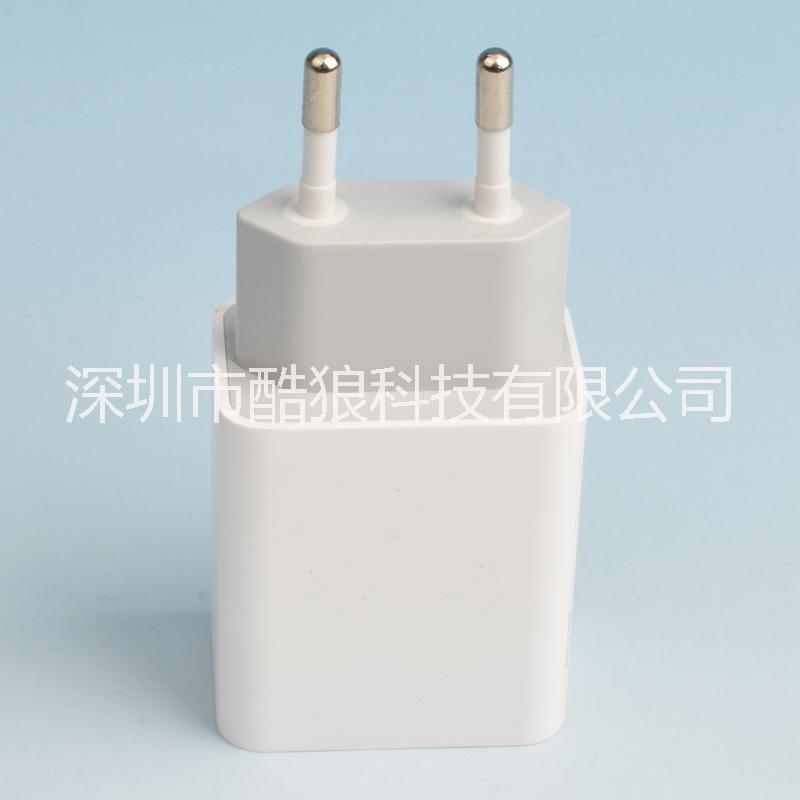 5V2.4A CE歐規(guī)手機(jī)充電器 ，USB智能識(shí)別充電器，旅行智能充電器，手機(jī)充電頭，充電器工廠