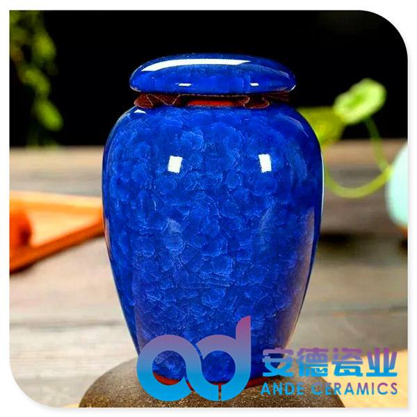 景德鎮(zhèn)*禮品陶瓷茶葉罐定制