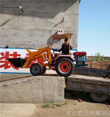 聯(lián)岳廠家直銷鏟運機 鏟運機批發(fā)  鏟運機價格 鏟運機供應商 鏟運機咨詢電話 鏟運機