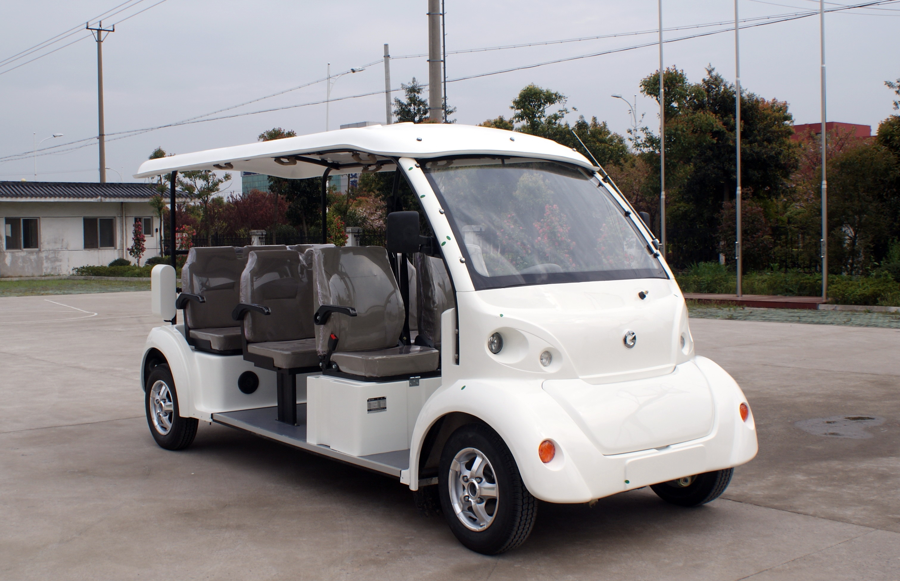 8座的電動觀光車 電動老爺車 廠家直銷 及配件銷售