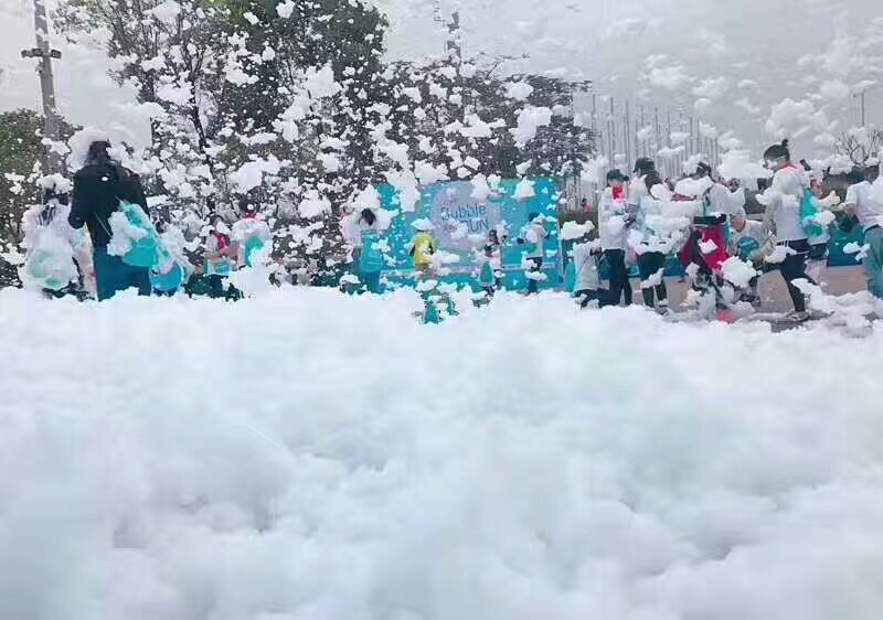大型活動(dòng)舞臺(tái)泡沫機(jī)圣誕雪花機(jī)