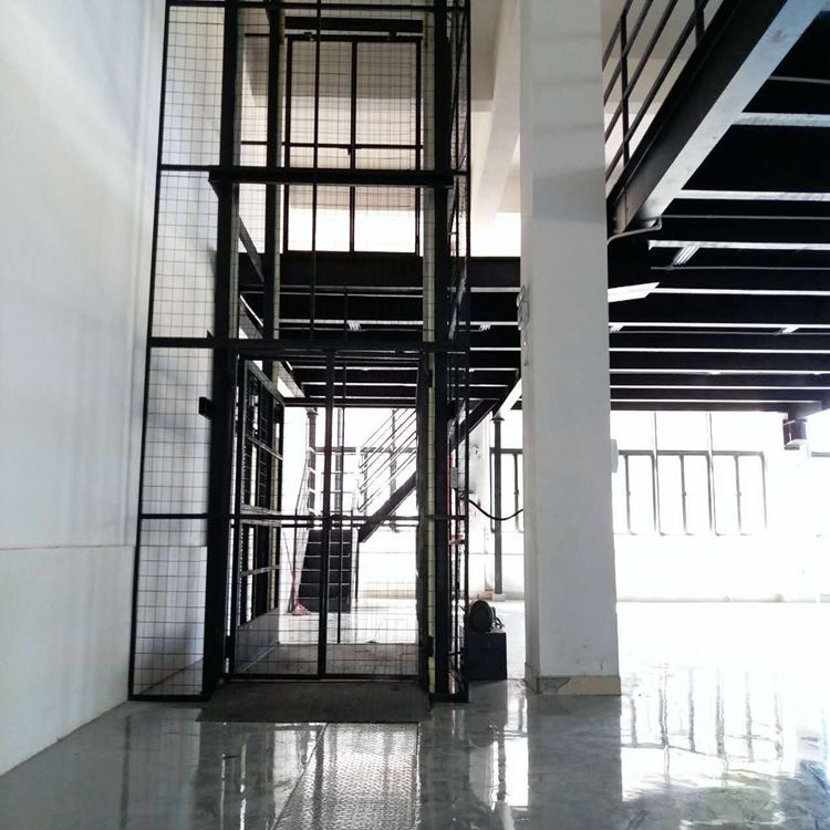 供應(yīng)廣東汕頭直銷鏈條導(dǎo)軌式貨梯