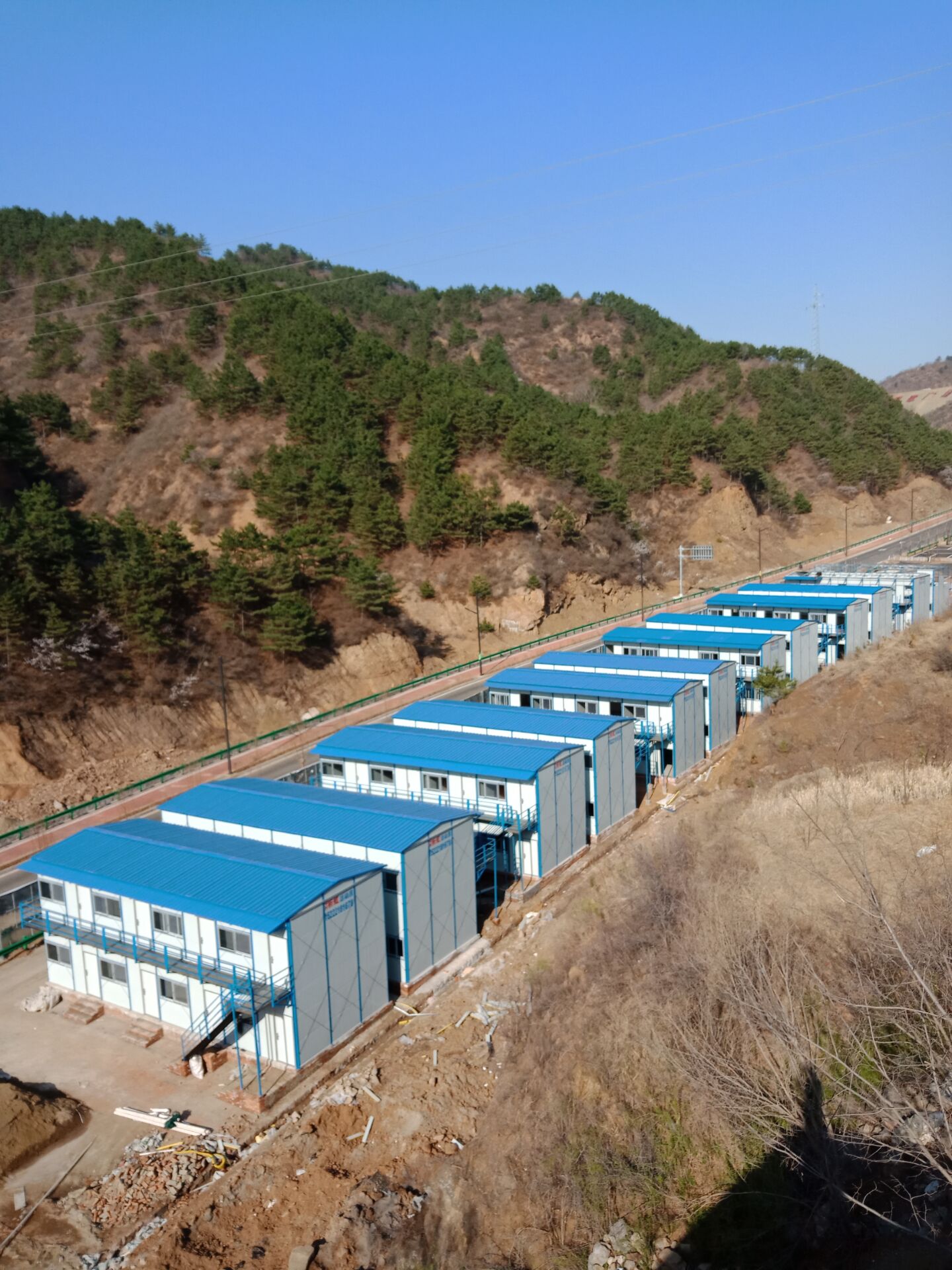 河北巖棉彩鋼房滄州工地用活動(dòng)房