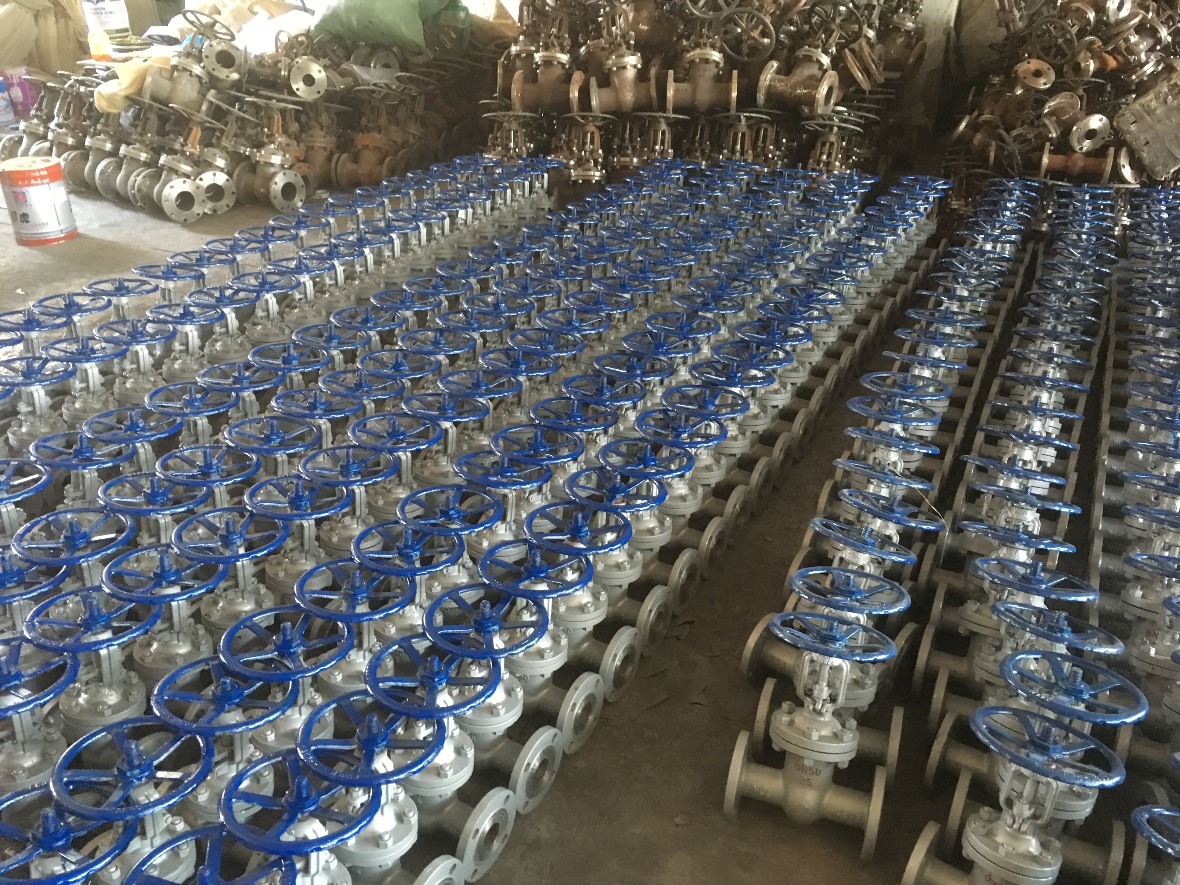 供應(yīng)  法蘭連接鑄鋼閘閥DN40