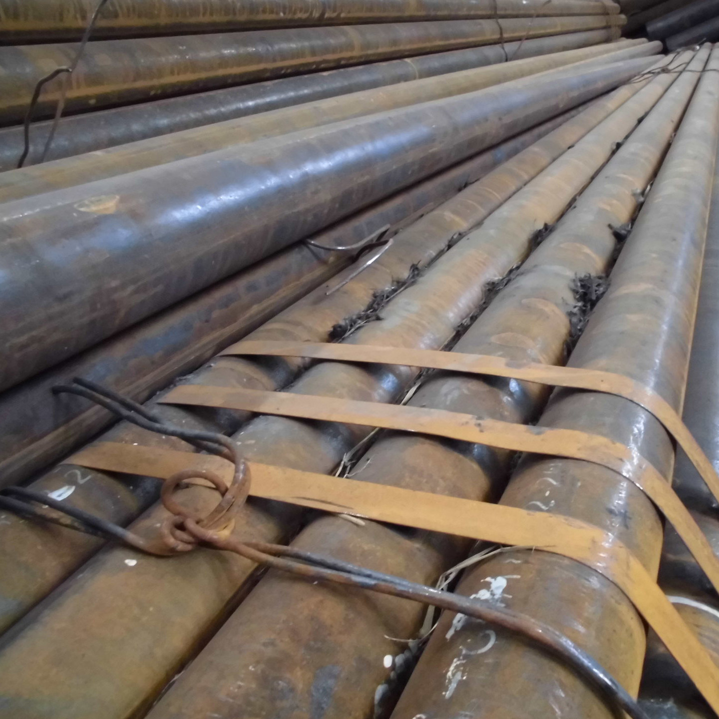 供應(yīng)批發(fā)40MnVB合金結(jié)構(gòu)鋼、40MnVB鋼材、40MnVB圓鋼價格、40MnVB結(jié)構(gòu)鋼材質(zhì)