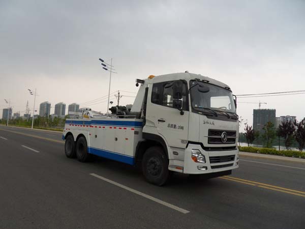 程力重工（東風(fēng)*）拖吊一體清障車(chē) 程力重工拖吊一體清障車(chē)