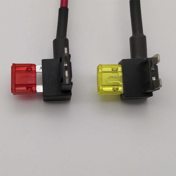 汽車保險(xiǎn)絲取電器