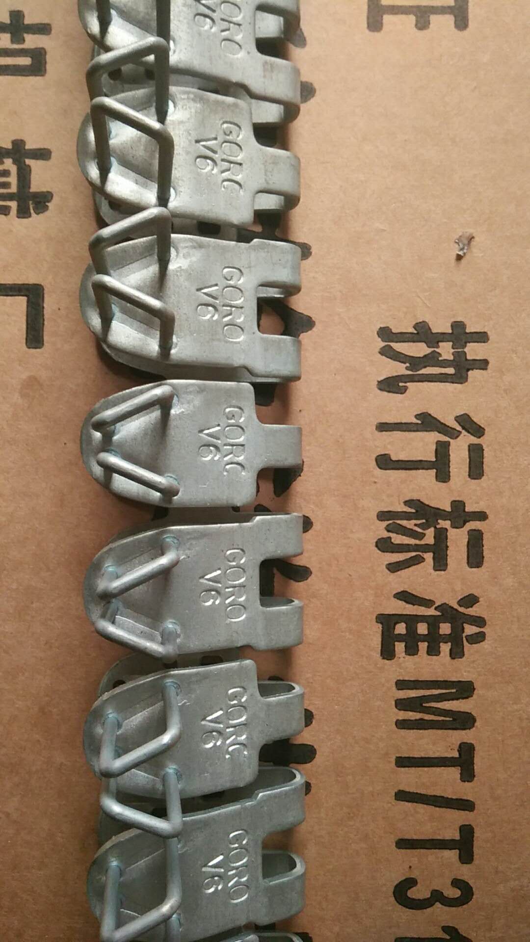 【品質(zhì)保證】 皮帶扣運(yùn)輸帶扣V6批發(fā)生產(chǎn)
