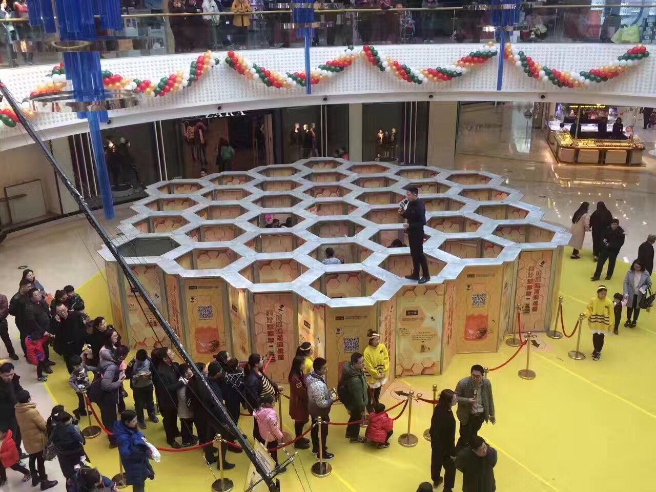 蜂巢迷宮密室逃脫出租租賃*惠