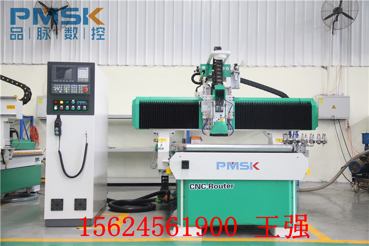 三軸絲桿櫥柜門板加工中心 三軸絲桿加工中心