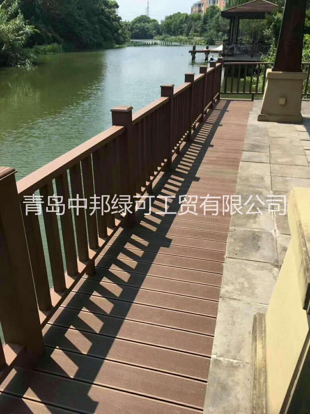 供應青島城陽木塑戶外地板生產廠家