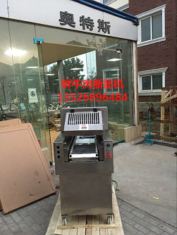 全自動鮮牛肉斷筋機(jī)免售后牛肉嫩化機(jī)牛肉筋扎斷機(jī)增加口感