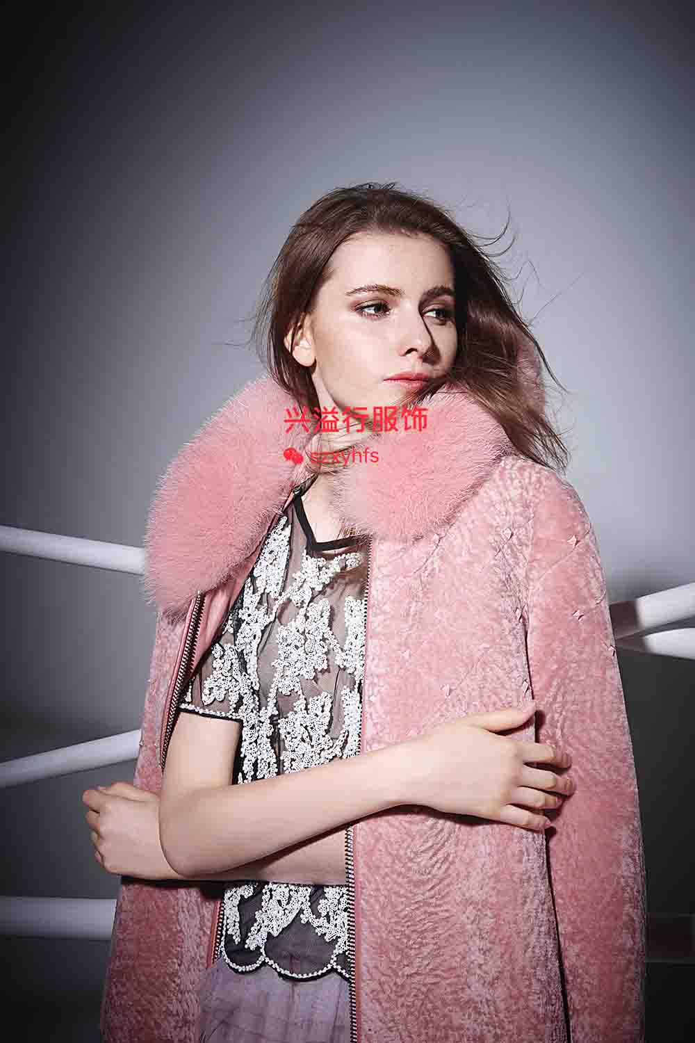 ULZLFAN慧之芳17純冬裝大衣，專柜羊剪絨雙面呢阿爾巴卡羊絨大衣