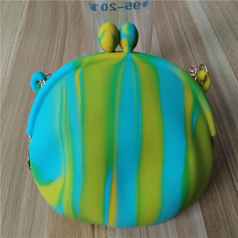 精美硅膠零錢(qián)包 迷彩色硅膠錢(qián)包 糖果色兒童錢(qián)包 貝殼形硅膠錢(qián)包