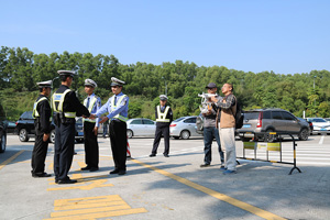 供應(yīng)東莞五金廠宣傳片拍攝公司