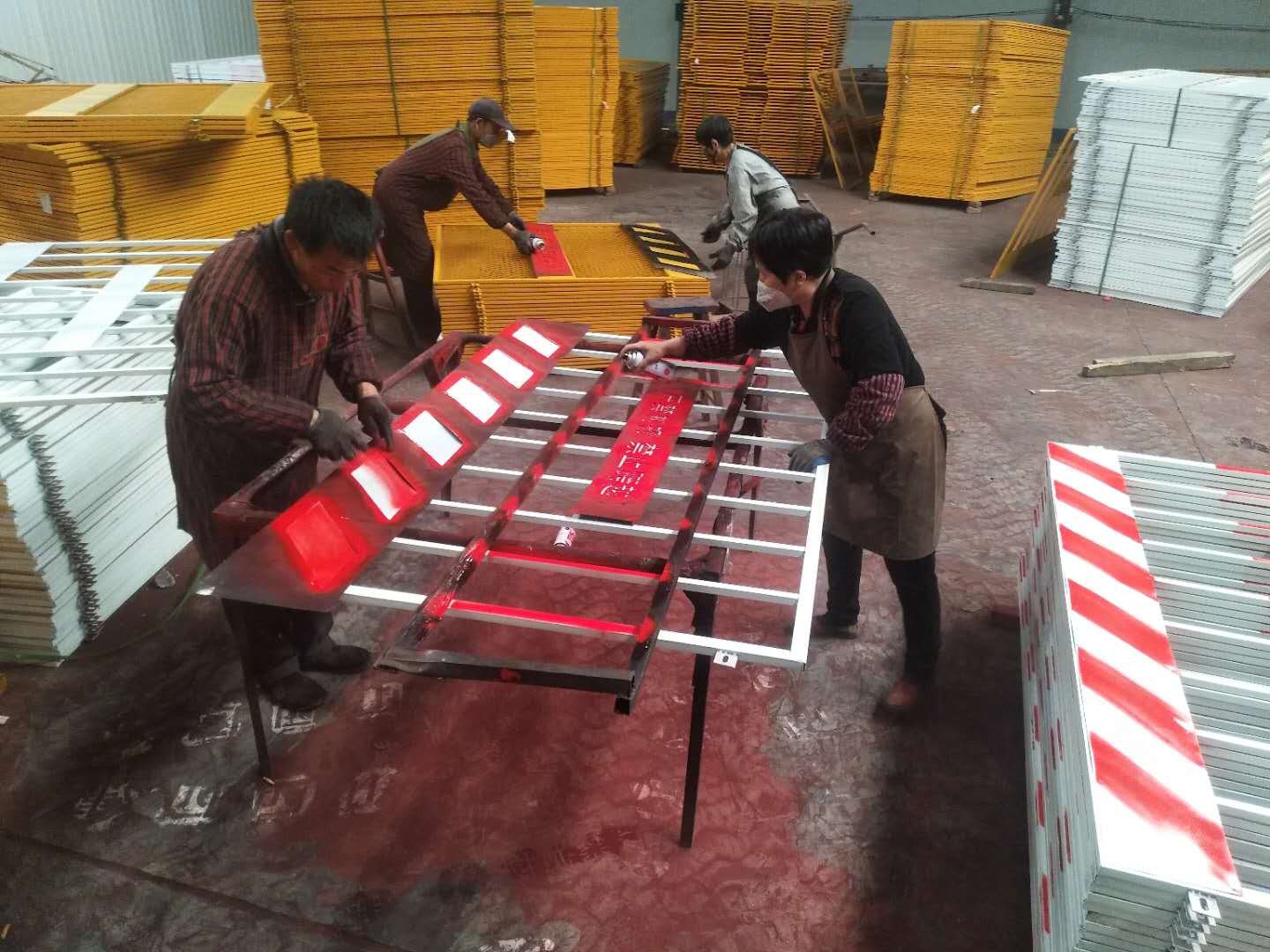 隔離基坑防護(hù)欄 供應(yīng)隔離基坑防護(hù)欄 隔離基坑防護(hù)欄價(jià)格 隔離基坑防護(hù)欄定制